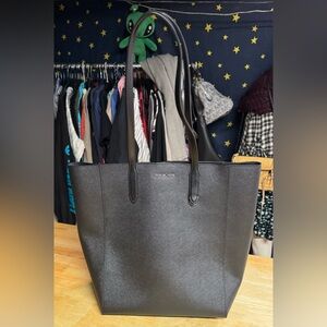 Vincent Large Saffiano Tote Bag
